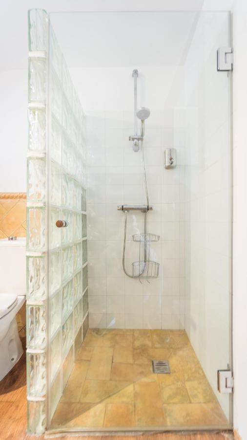 Acogedor Apartamento En Pleno Centro De Sevilla Exteriör bild
